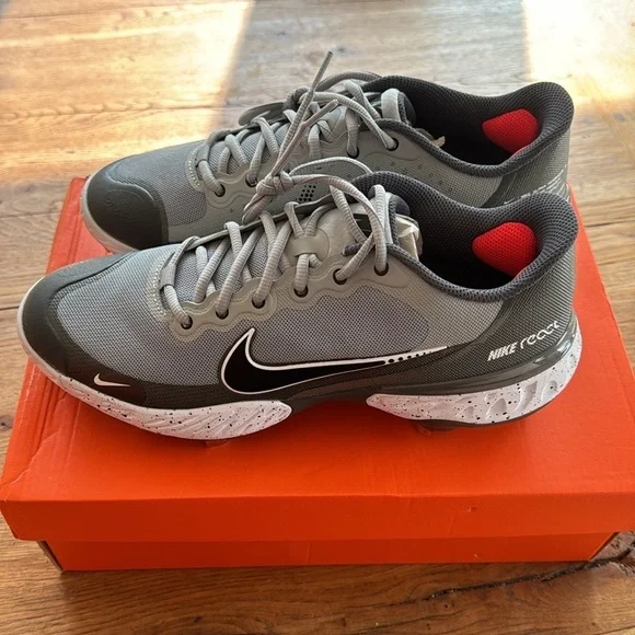 Nike Alpha Huarache Elite 3 Low Grey / White Baseball Cleats CK0746-011 size 8 Athletic Shoes